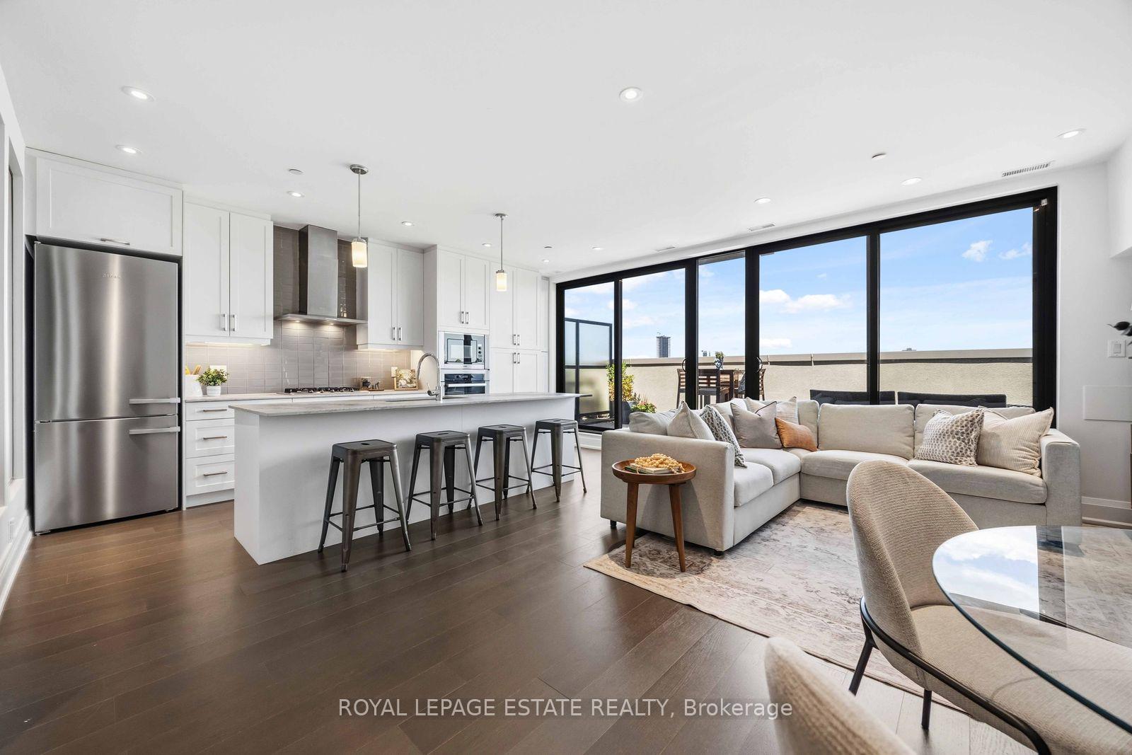 Photo 4 of Unit 511, 365 Beech Avenue, Toronto, The Beaches — HOMEH