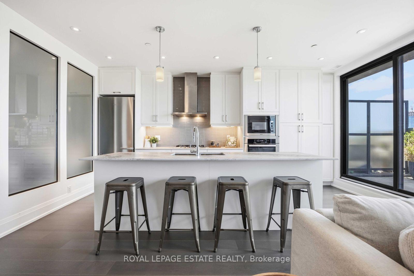 Photo 5 of Unit 511, 365 Beech Avenue, Toronto, The Beaches — HOMEH
