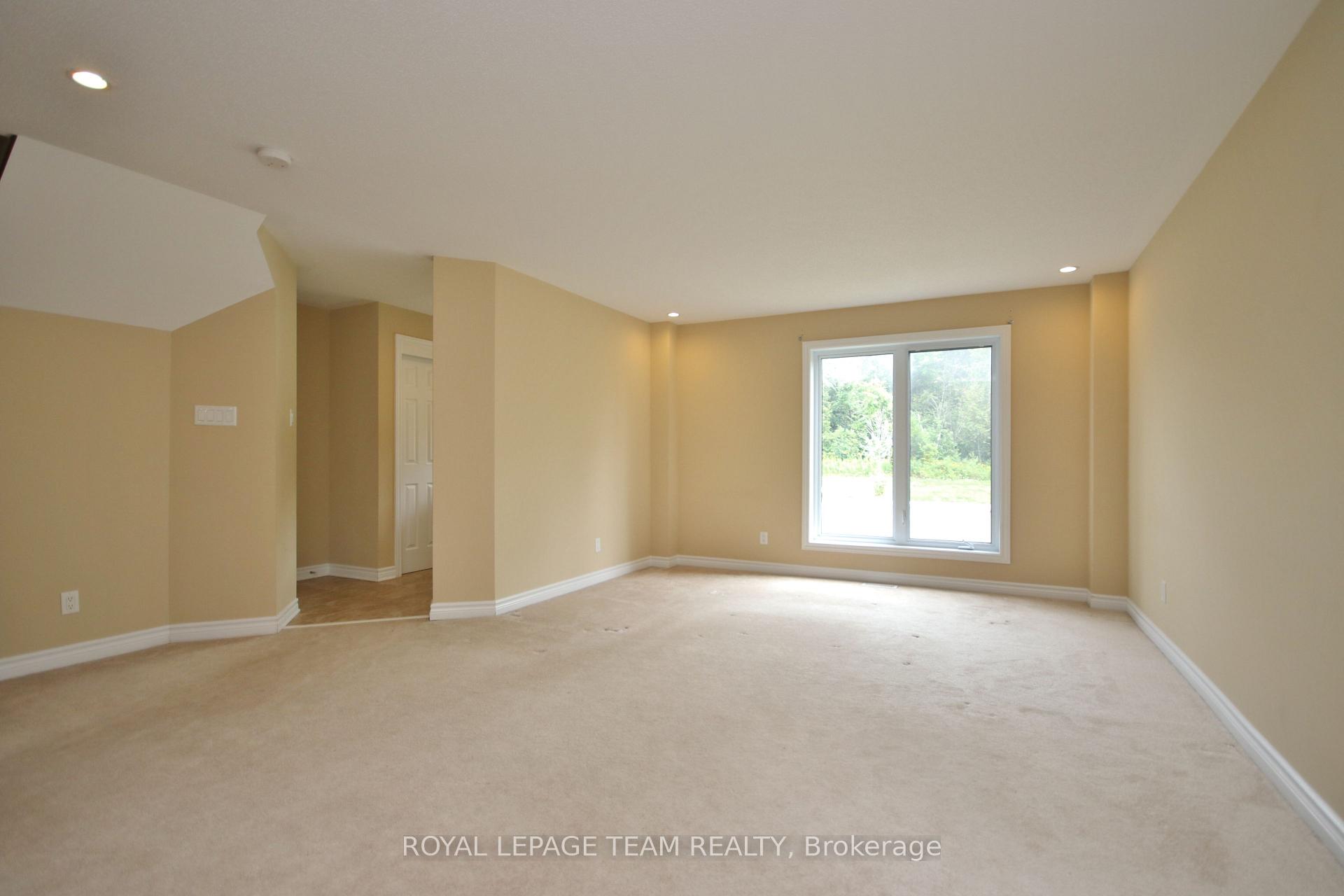 Photo 3 of 593 Clearbrook Drive, Ottawa, Barrhaven - Strandherd — HOMEH