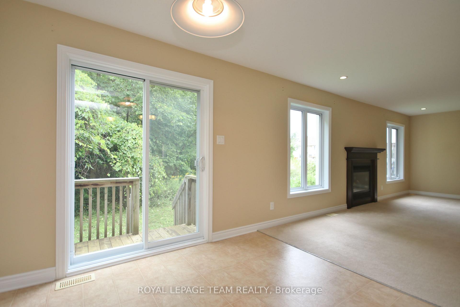 Photo 8 of 593 Clearbrook Drive, Ottawa, Barrhaven - Strandherd — HOMEH