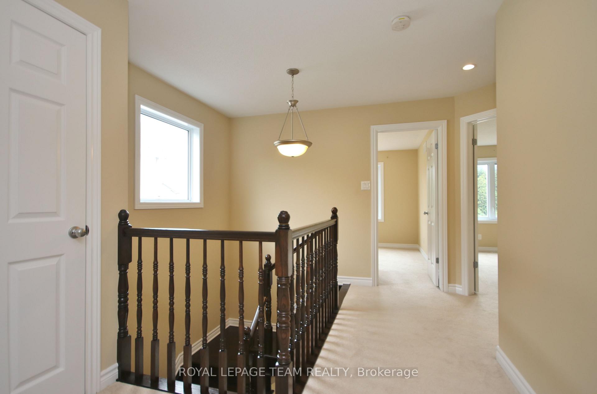 Photo 12 of 593 Clearbrook Drive, Ottawa, Barrhaven - Strandherd — HOMEH