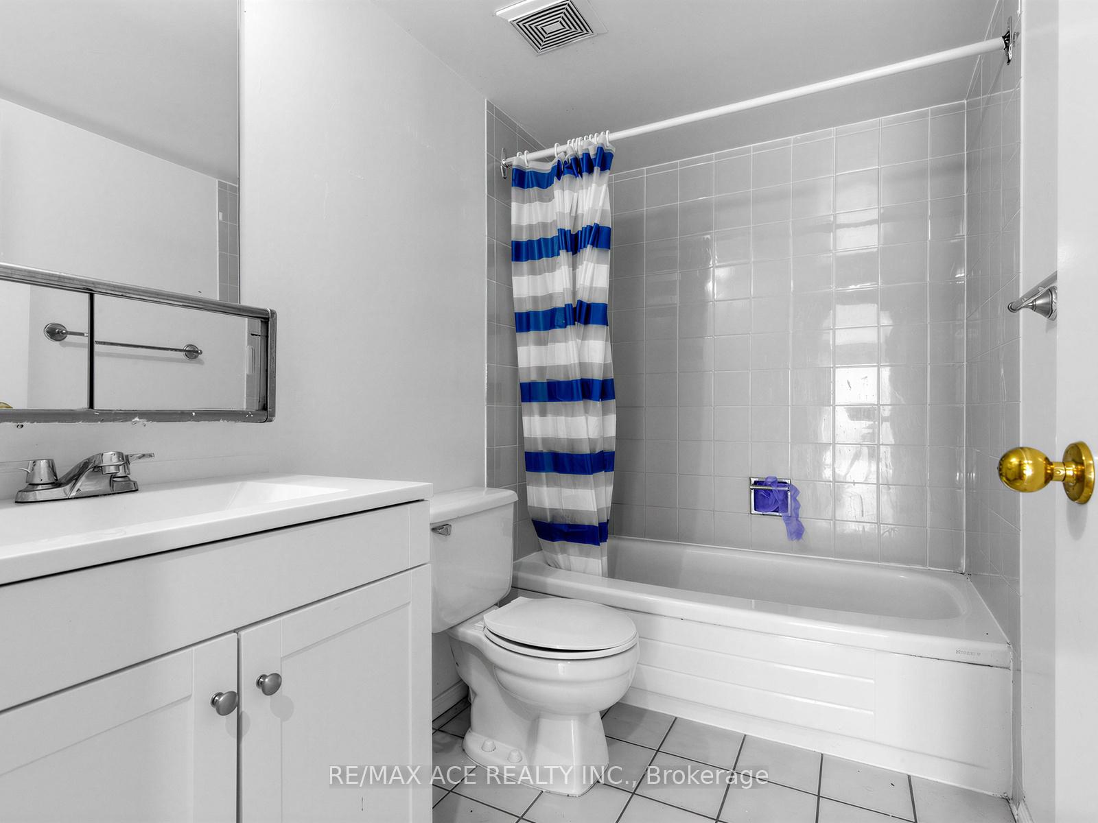 Photo 19 of Unit 1209, 4205 Shipp Drive, Mississauga, City Centre — HOMEH
