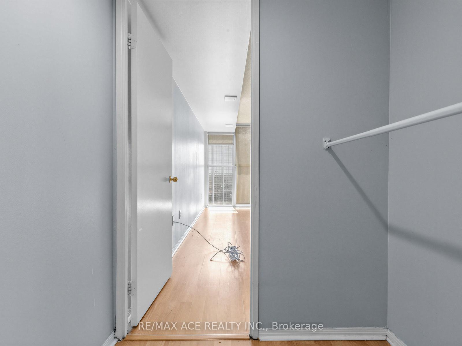 Photo 20 of Unit 1209, 4205 Shipp Drive, Mississauga, City Centre — HOMEH