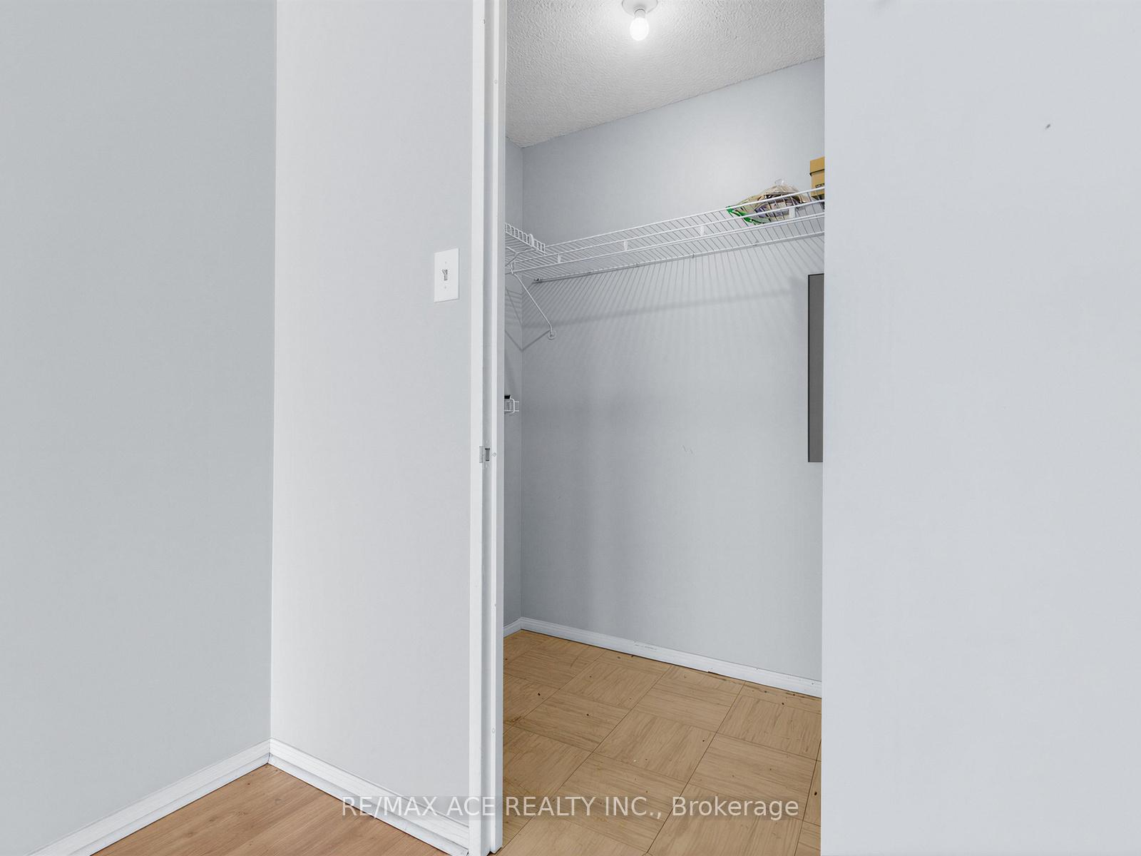 Photo 23 of Unit 1209, 4205 Shipp Drive, Mississauga, City Centre — HOMEH