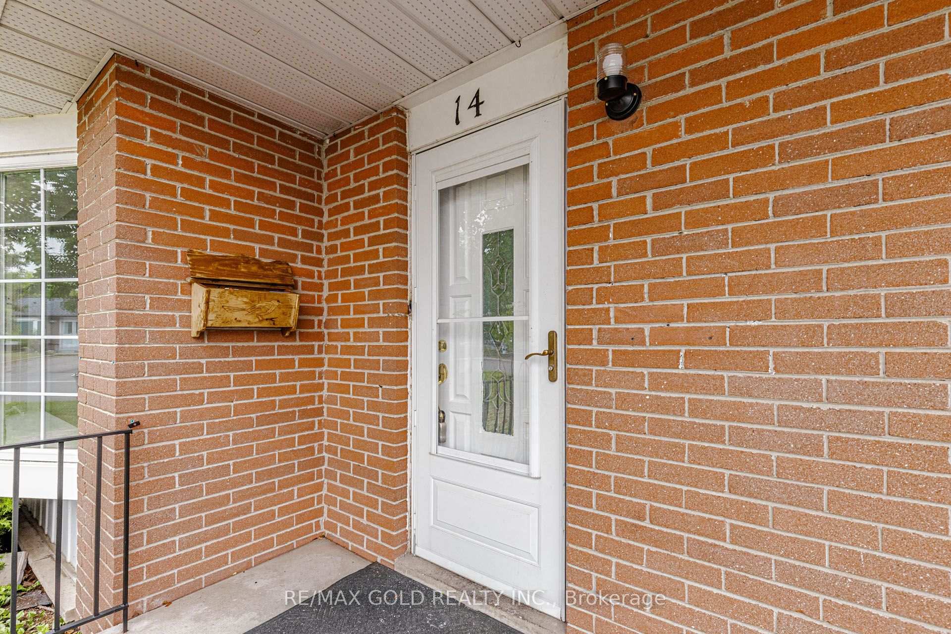 Photo 5 of 14 Flamingo Crescent, Brampton, Southgate — HOMEH