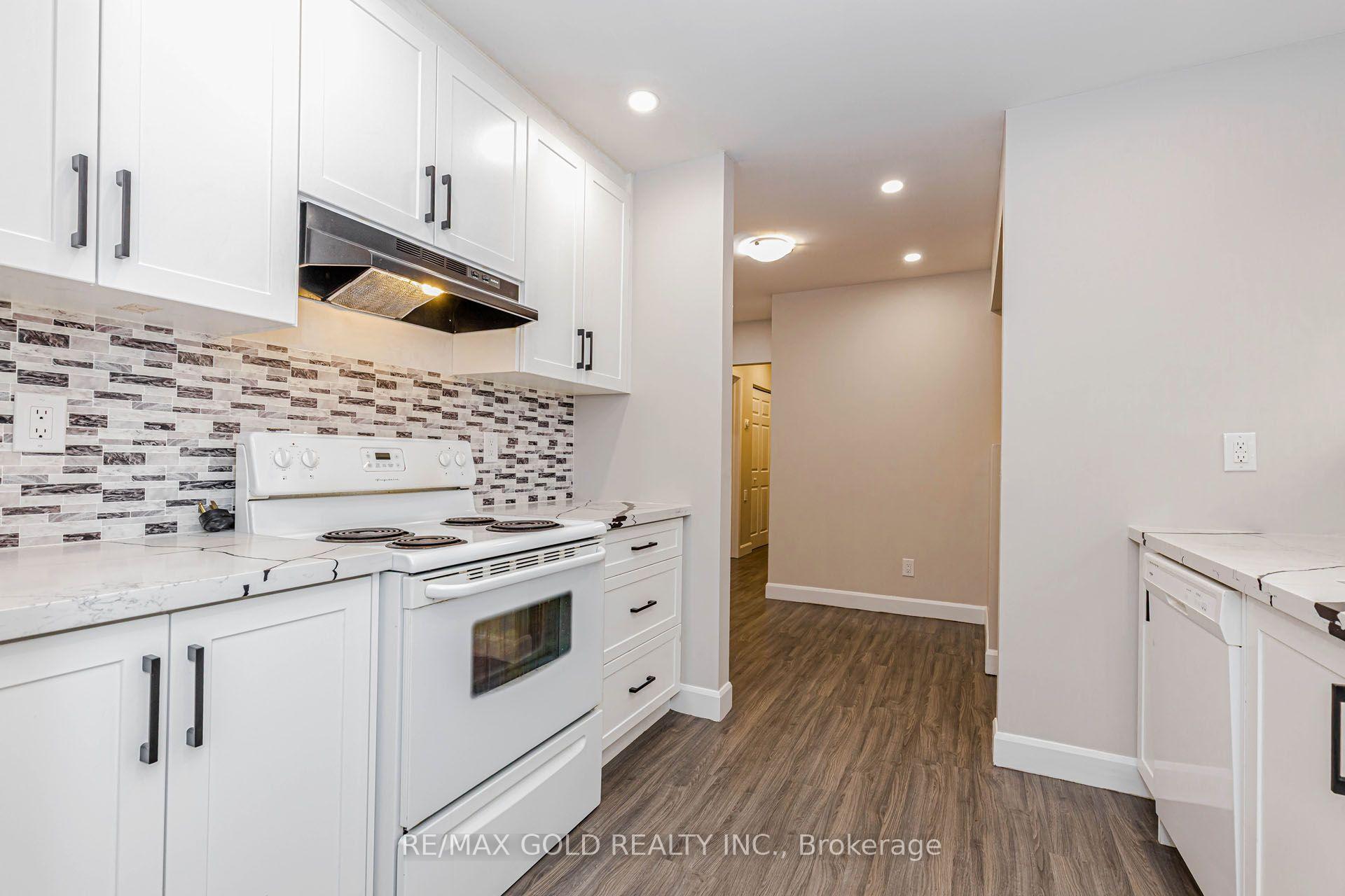 Photo 15 of 14 Flamingo Crescent, Brampton, Southgate — HOMEH