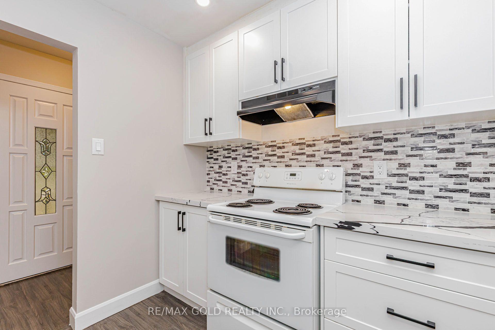 Photo 18 of 14 Flamingo Crescent, Brampton, Southgate — HOMEH