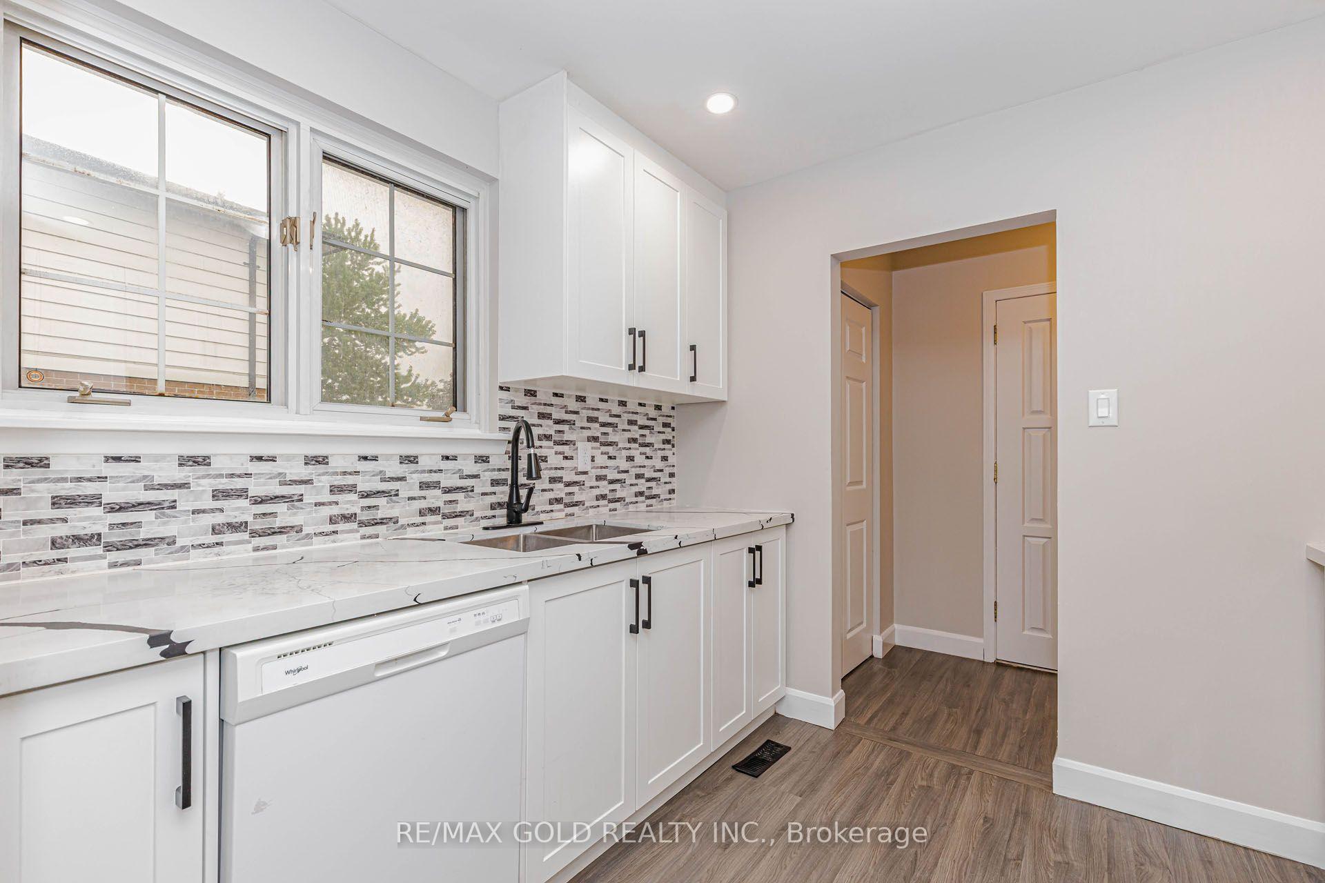 Photo 19 of 14 Flamingo Crescent, Brampton, Southgate — HOMEH