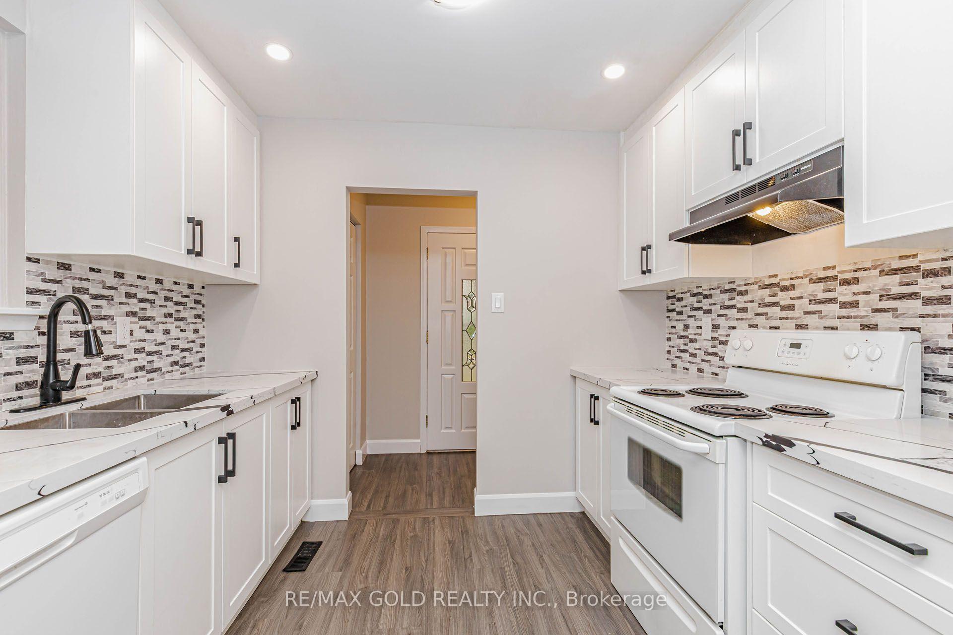 Photo 20 of 14 Flamingo Crescent, Brampton, Southgate — HOMEH