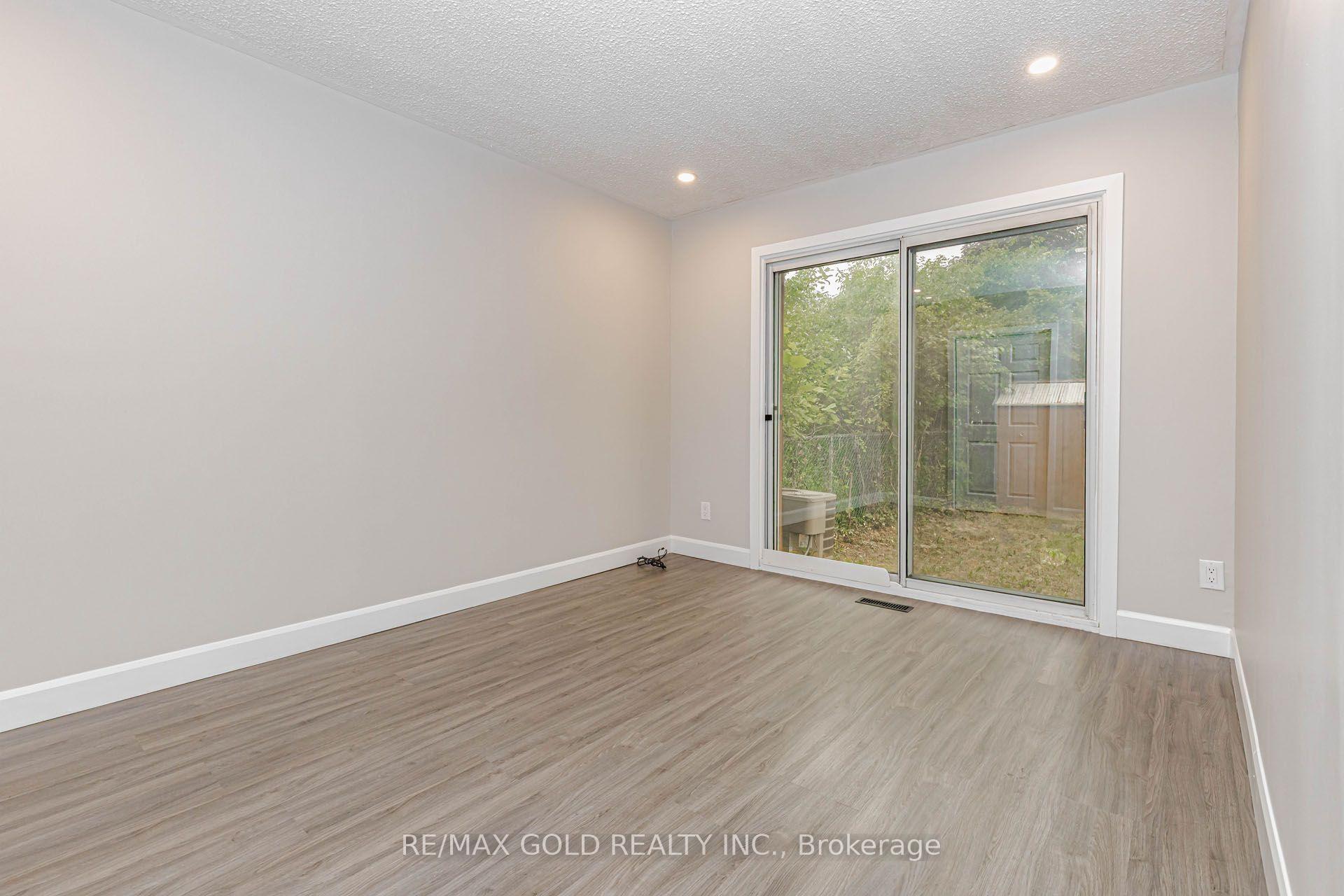 Photo 38 of 14 Flamingo Crescent, Brampton, Southgate — HOMEH