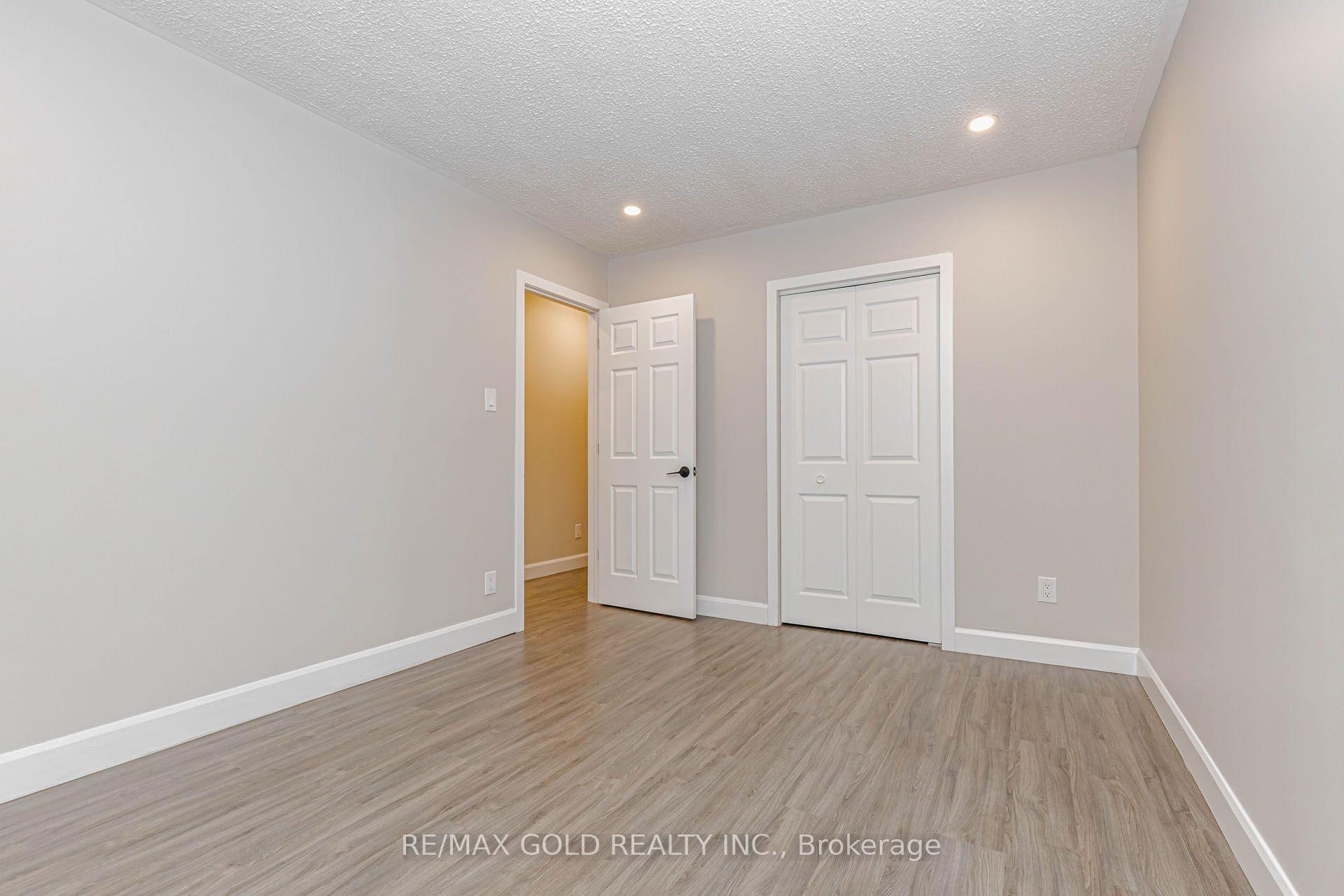 Photo 39 of 14 Flamingo Crescent, Brampton, Southgate — HOMEH