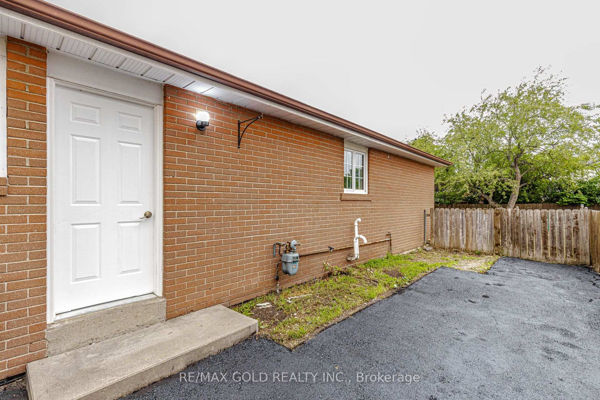 Photo 41 of 14 Flamingo Crescent, Brampton, Southgate — HOMEH