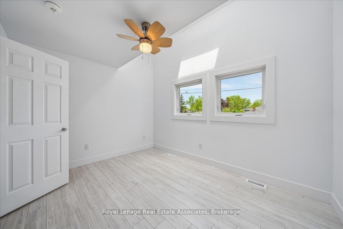 Photo 22 of 1168 Canterbury Road, Mississauga, Mineola — HOMEH