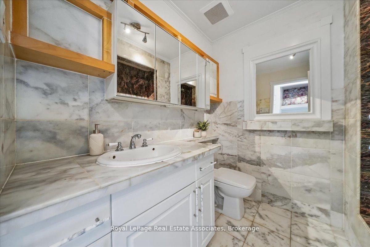 Photo 30 of 1168 Canterbury Road, Mississauga, Mineola — HOMEH