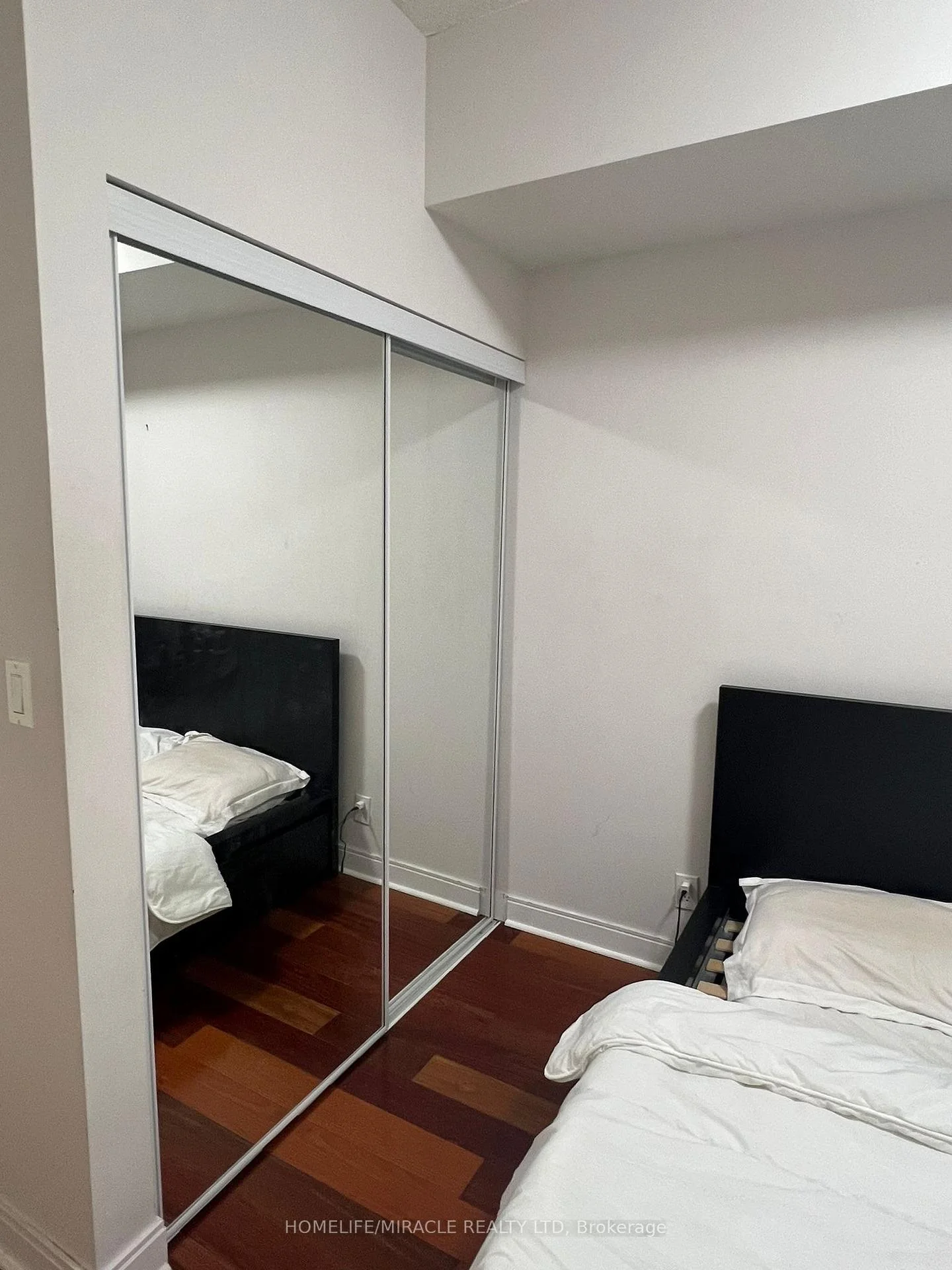 Photo 7 of Unit 1901, 70 Absolute Avenue, Mississauga, City Centre — HOMEH