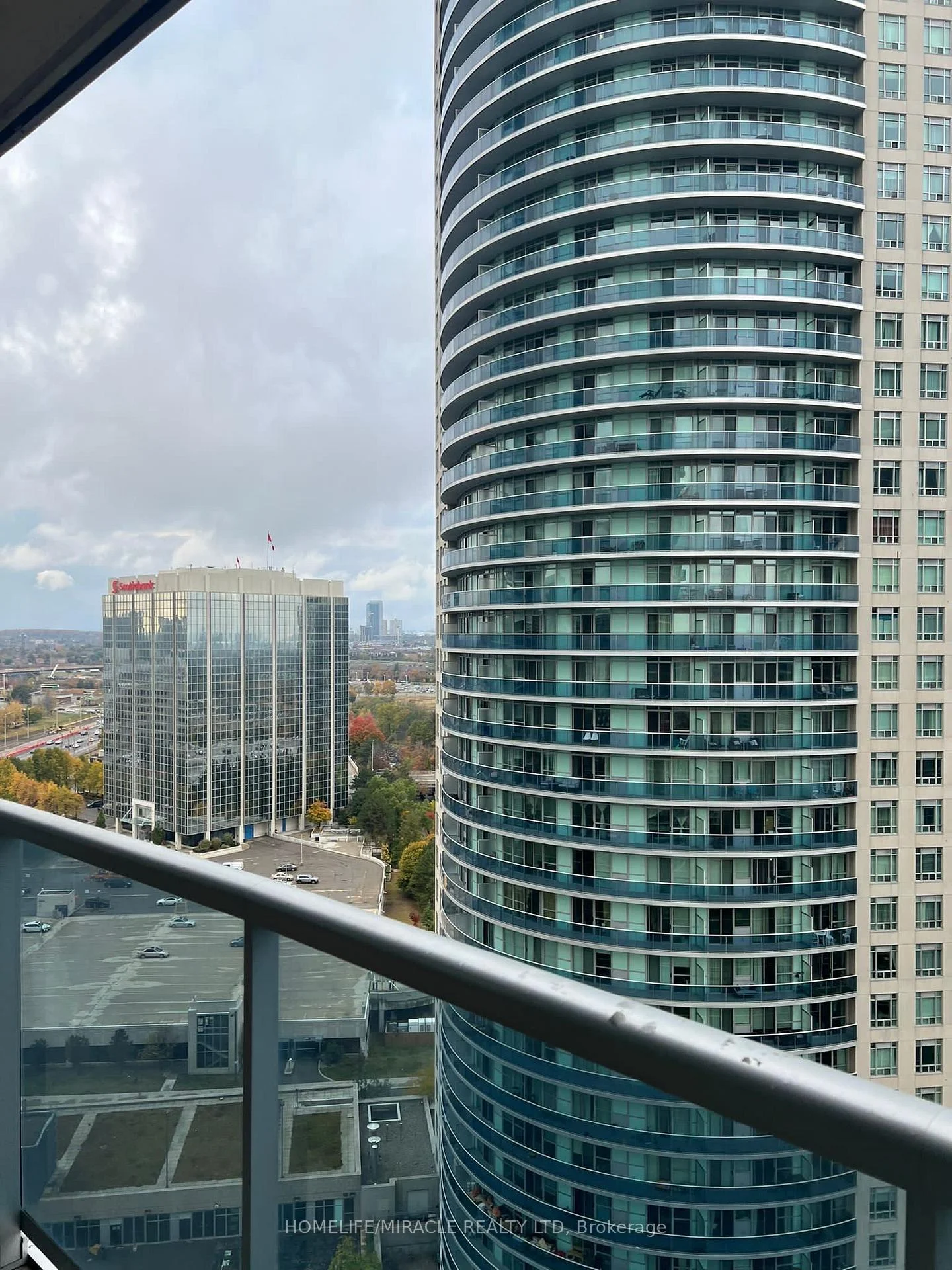 Photo 9 of Unit 1901, 70 Absolute Avenue, Mississauga, City Centre — HOMEH
