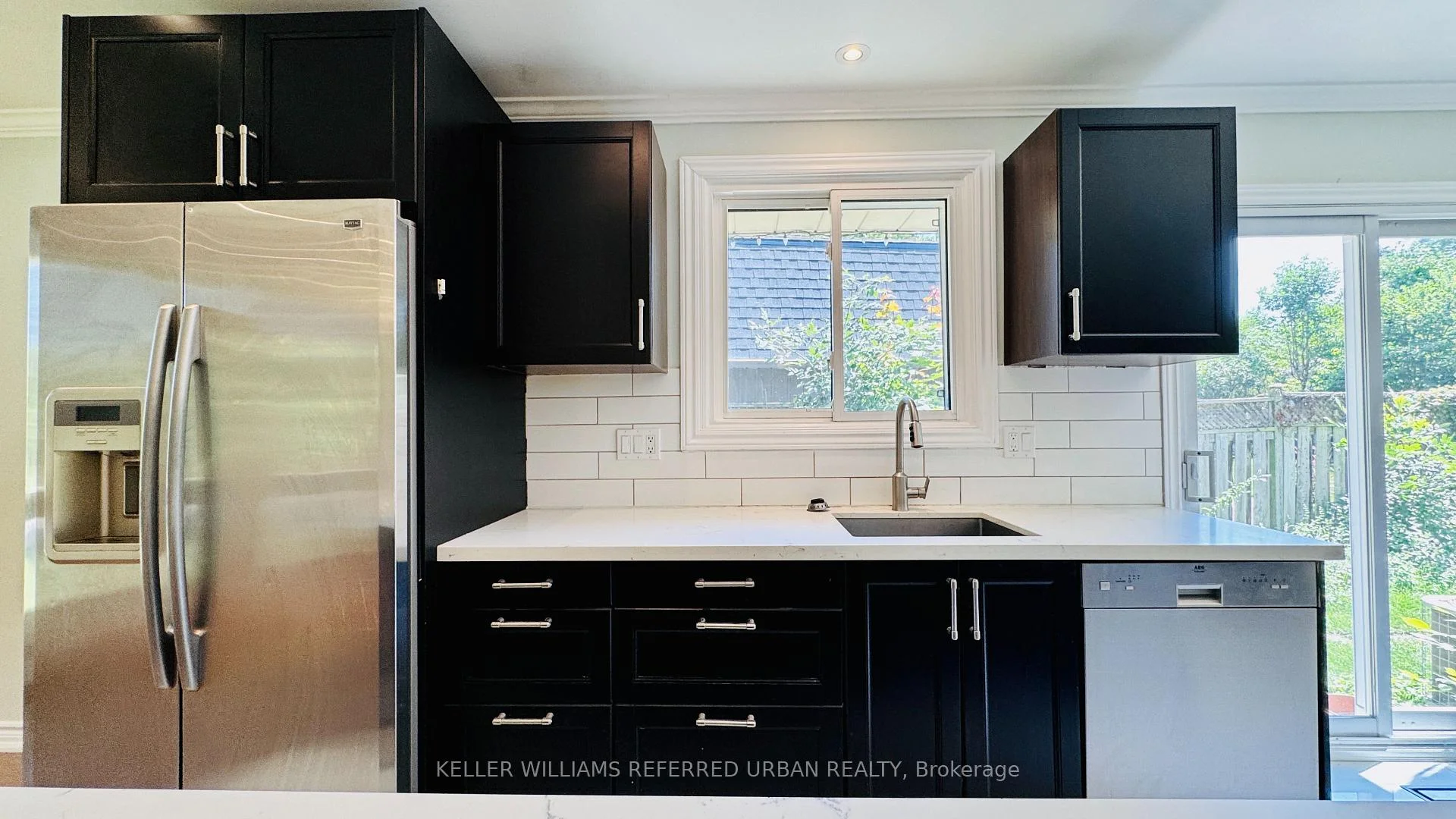Photo 15 of 2255 Urwin Crescent, Oakville, West — HOMEH