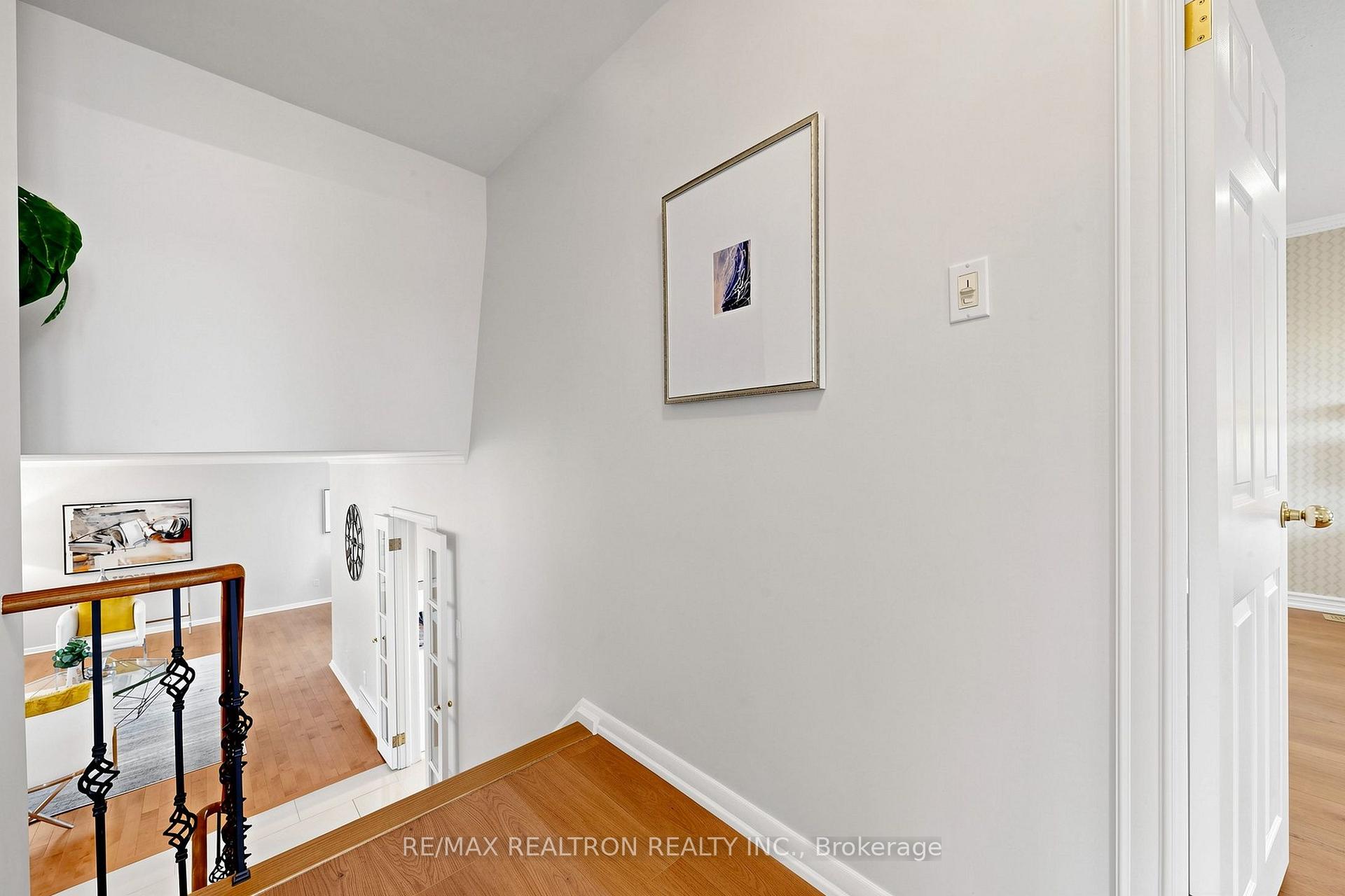Photo 22 of 18 Olsen Drive, North York, Parkwoods-Donalda — HOMEH