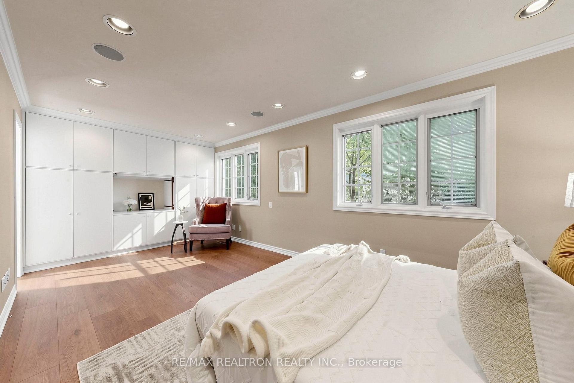 Photo 46 of 18 Olsen Drive, North York, Parkwoods-Donalda — HOMEH