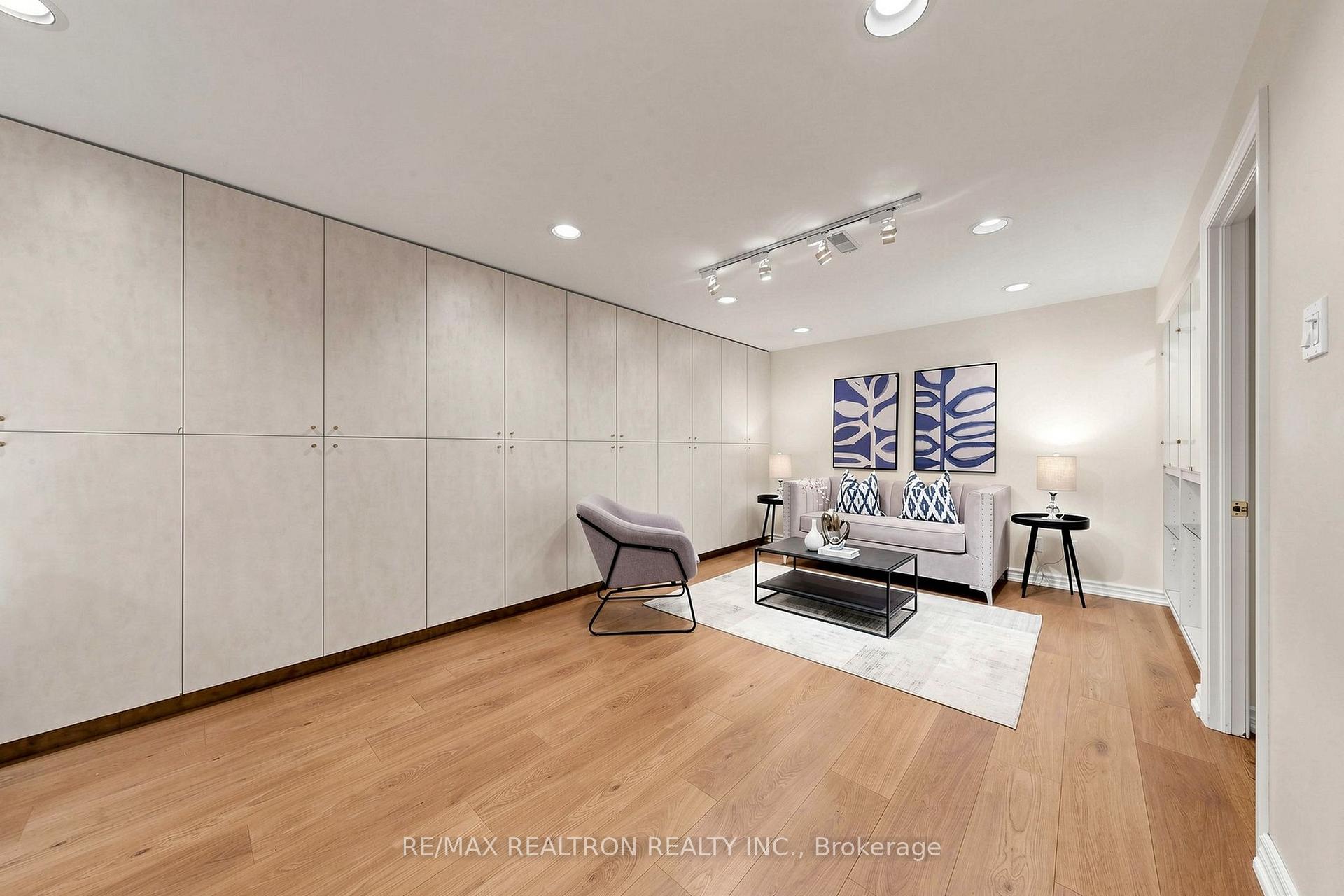 Photo 53 of 18 Olsen Drive, North York, Parkwoods-Donalda — HOMEH