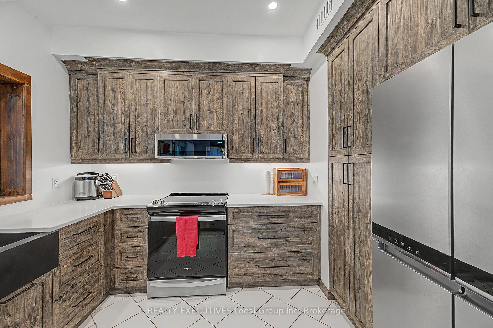 Photo 6 of 2149 South Shore Road, Bonfield — HOMEH