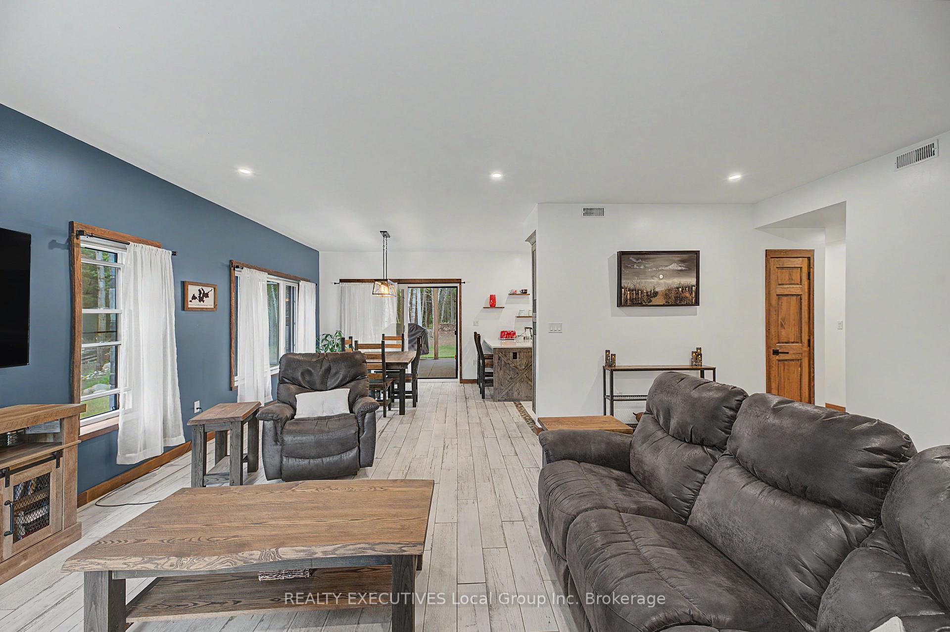 Photo 12 of 2149 South Shore Road, Bonfield — HOMEH