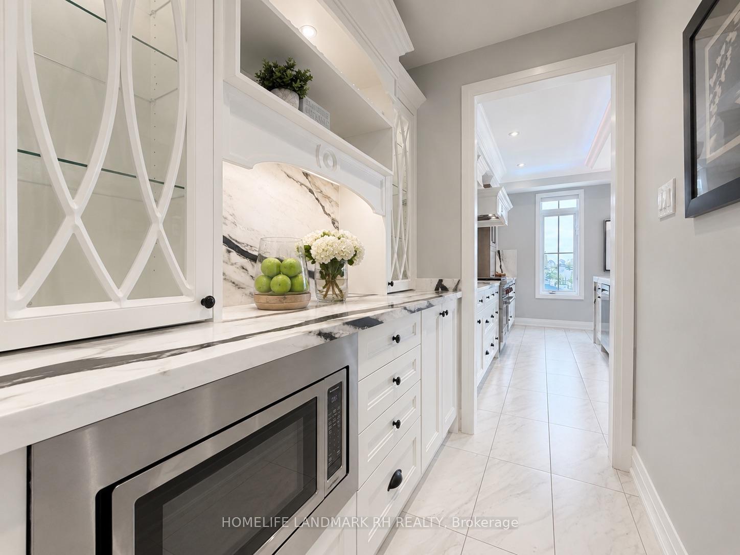 Photo 25 of 11 Lorne Glen Street, Markham, Berczy — HOMEH
