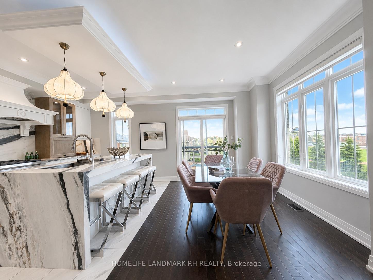 Photo 28 of 11 Lorne Glen Street, Markham, Berczy — HOMEH