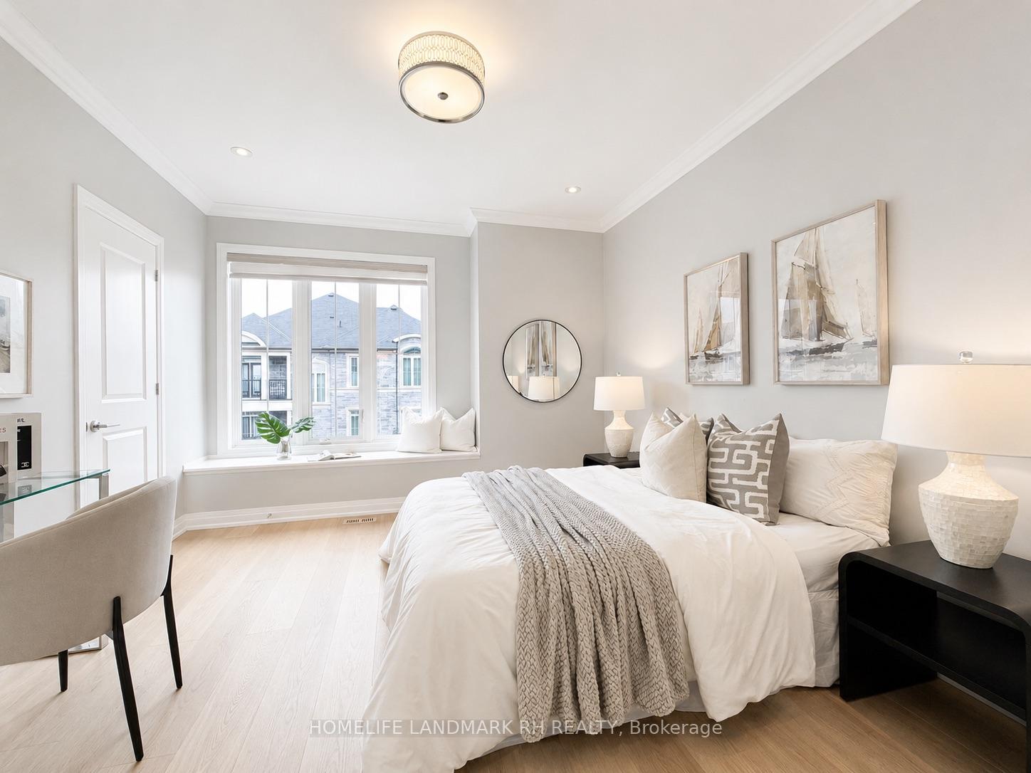 Photo 43 of 11 Lorne Glen Street, Markham, Berczy — HOMEH