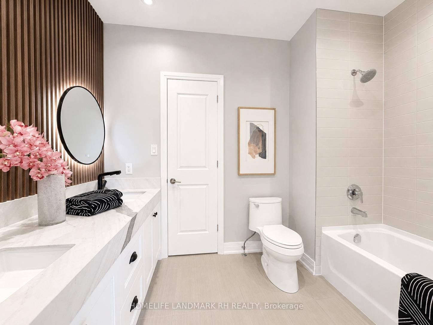 Photo 44 of 11 Lorne Glen Street, Markham, Berczy — HOMEH