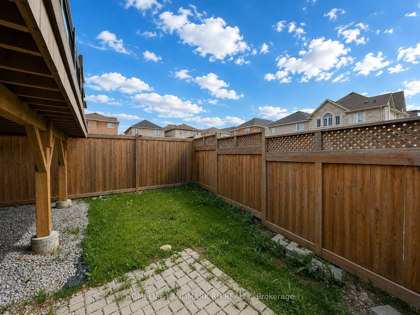 Photo 49 of 11 Lorne Glen Street, Markham, Berczy — HOMEH
