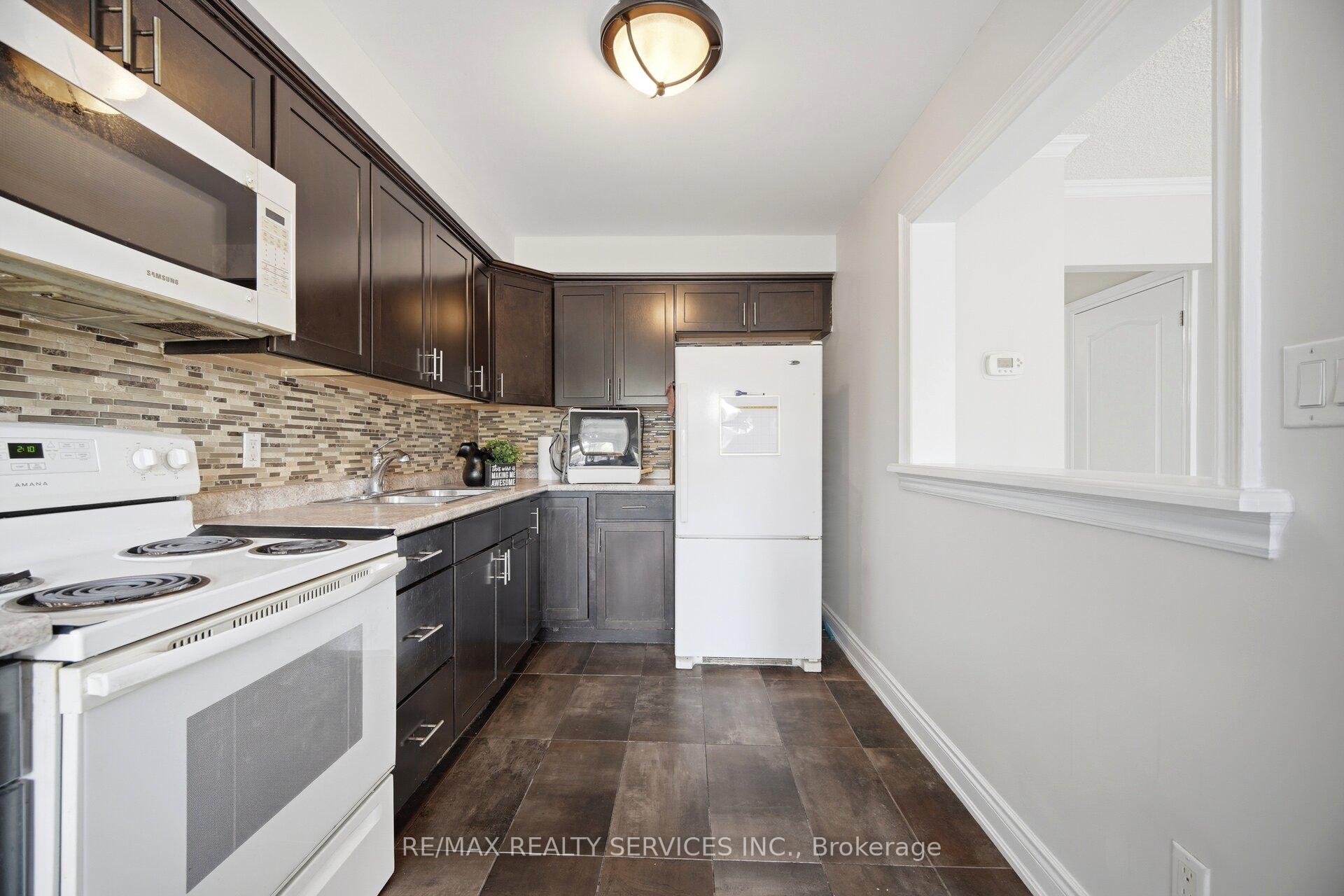 Photo 17 of Unit 47, 43 Vodden Court, Brampton, Brampton North — HOMEH