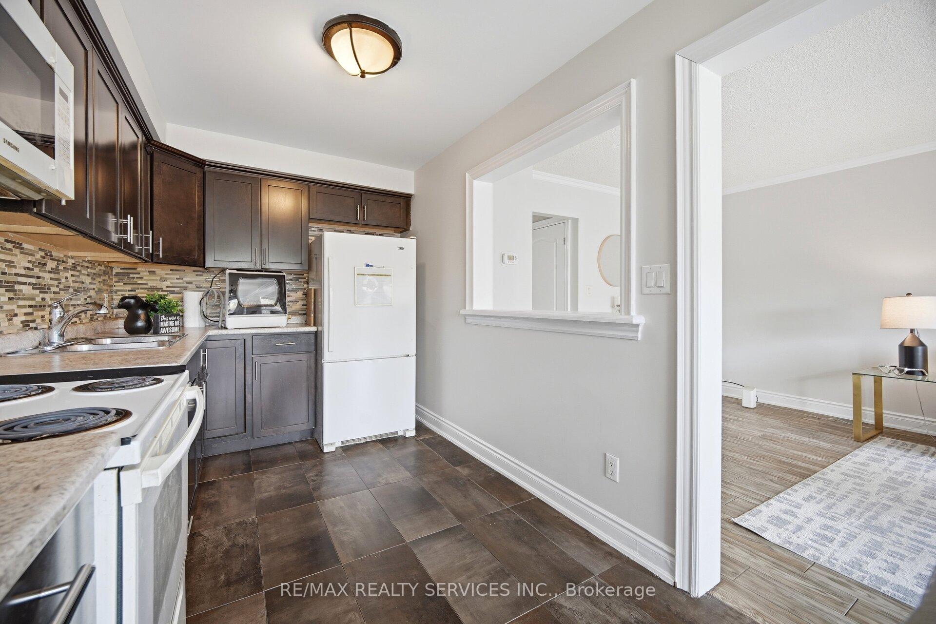 Photo 18 of Unit 47, 43 Vodden Court, Brampton, Brampton North — HOMEH