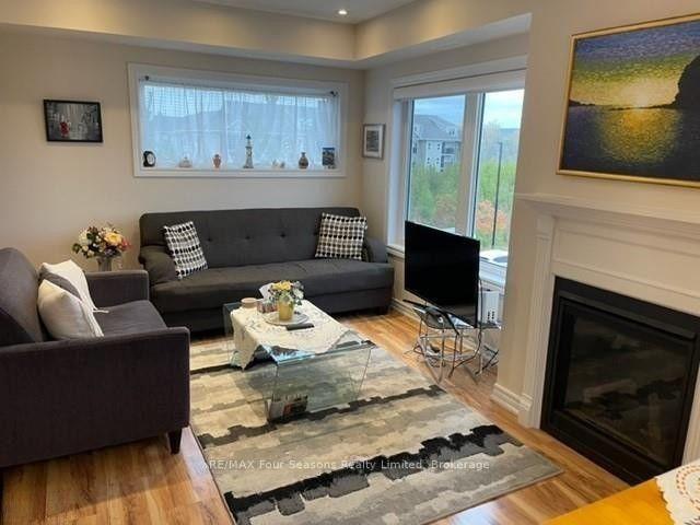 Photo 4 of Unit 301, 7 Anchorage Crescent, Collingwood — HOMEH