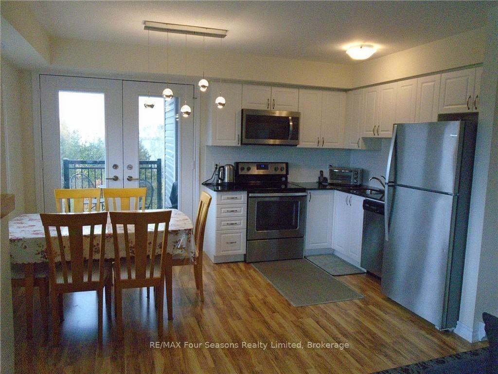 Photo 5 of Unit 301, 7 Anchorage Crescent, Collingwood — HOMEH
