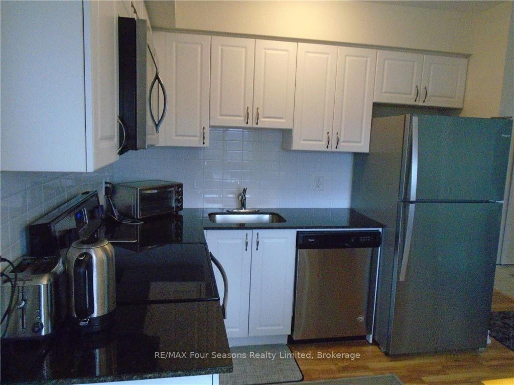 Photo 6 of Unit 301, 7 Anchorage Crescent, Collingwood — HOMEH
