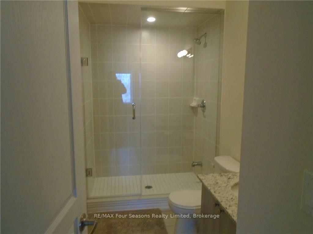 Photo 10 of Unit 301, 7 Anchorage Crescent, Collingwood — HOMEH