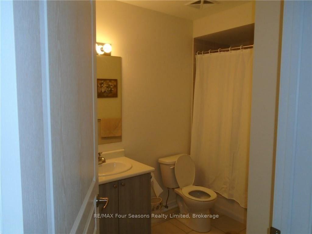 Photo 12 of Unit 301, 7 Anchorage Crescent, Collingwood — HOMEH