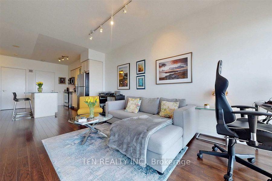 Photo 4 of Unit 4101, 2191 Yonge Street, Toronto, Mount Pleasant West — HOMEH