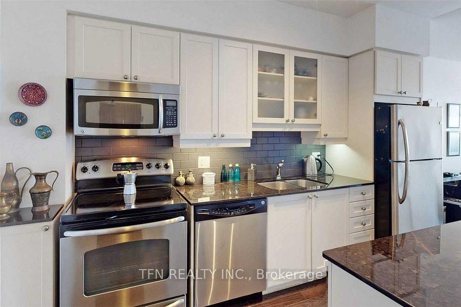 Photo 6 of Unit 4101, 2191 Yonge Street, Toronto, Mount Pleasant West — HOMEH