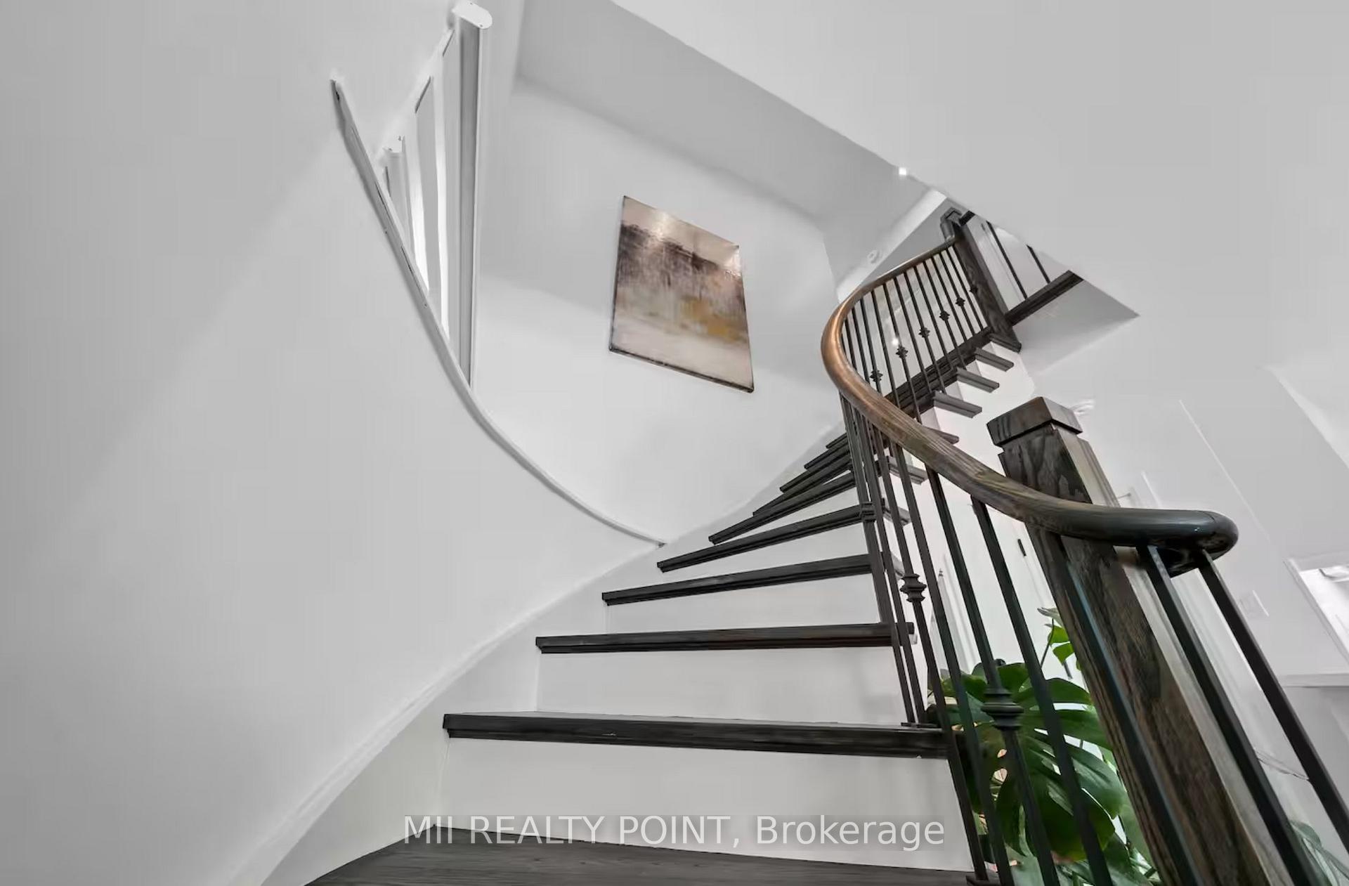 Photo 9 of Unit Main, 49 Manderley Drive, Scarborough, Birchcliffe-Cliffside — HOMEH