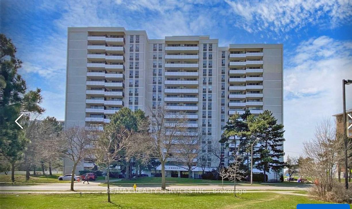 Front of Unit 1112, 20 Forest Manor Road