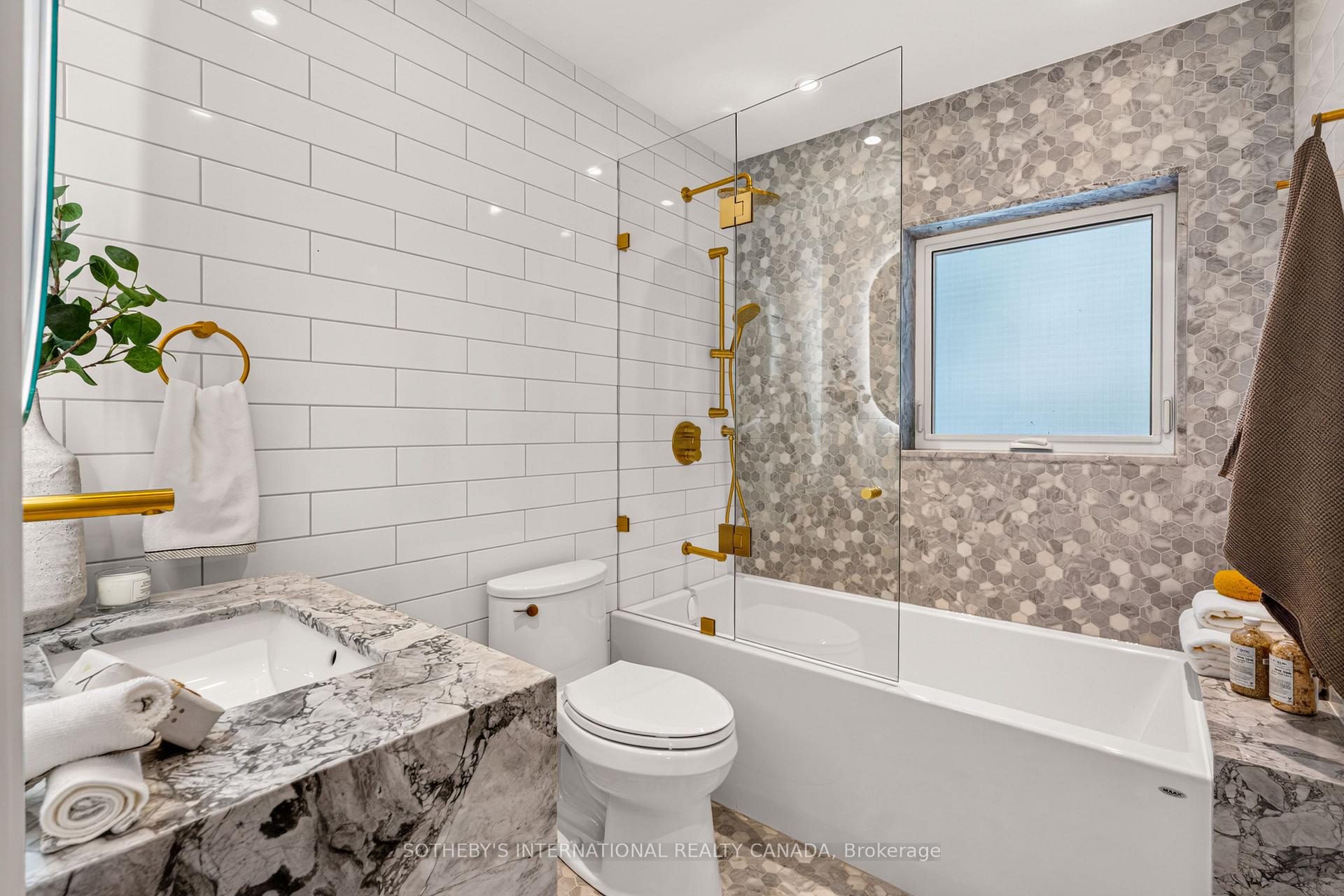 Photo 22 of 699 Merton Street, Toronto, Mount Pleasant East — HOMEH