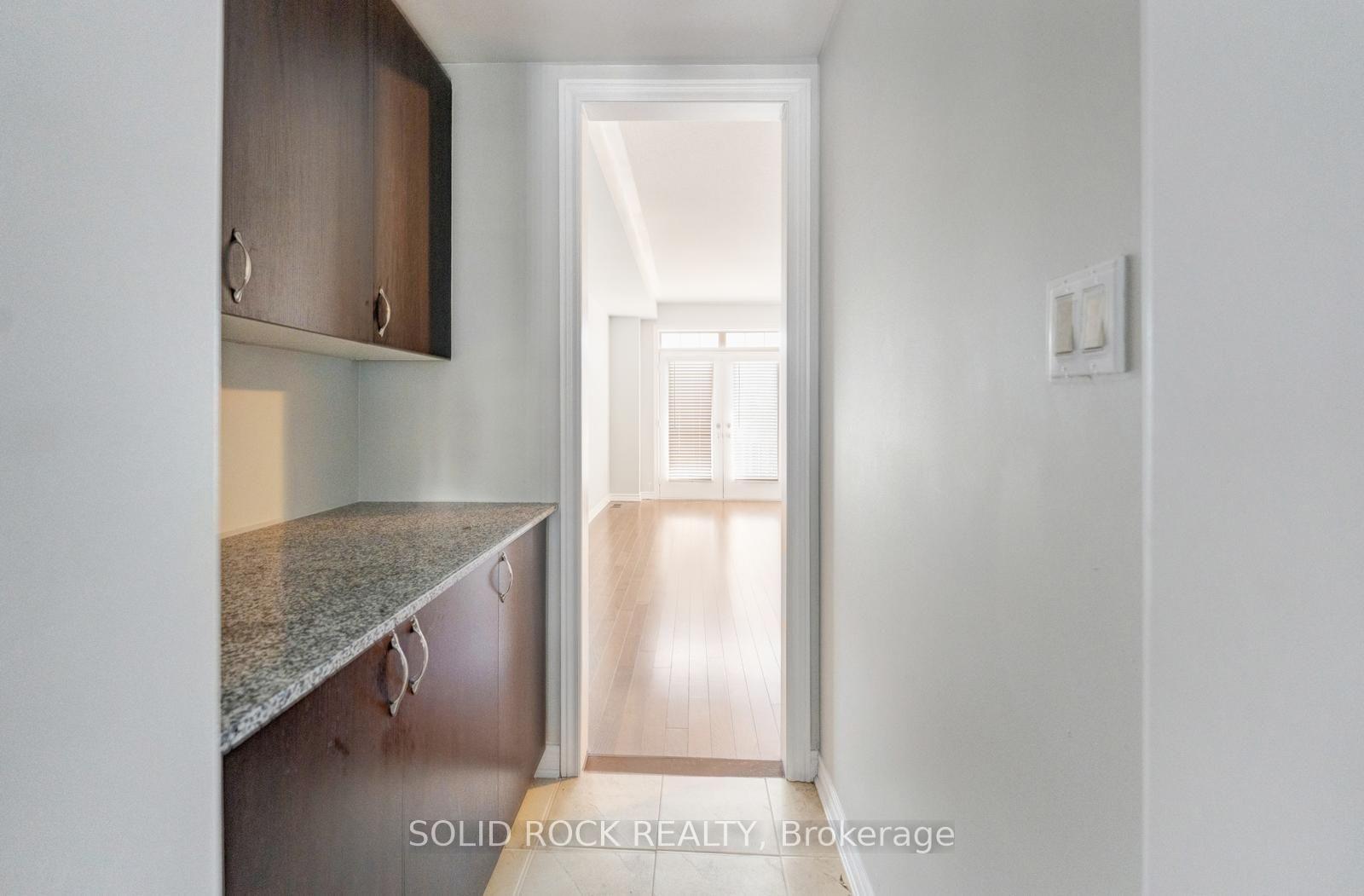 Photo 13 of 142 Farooq Boulevard S, Vaughan, Vellore Village — HOMEH