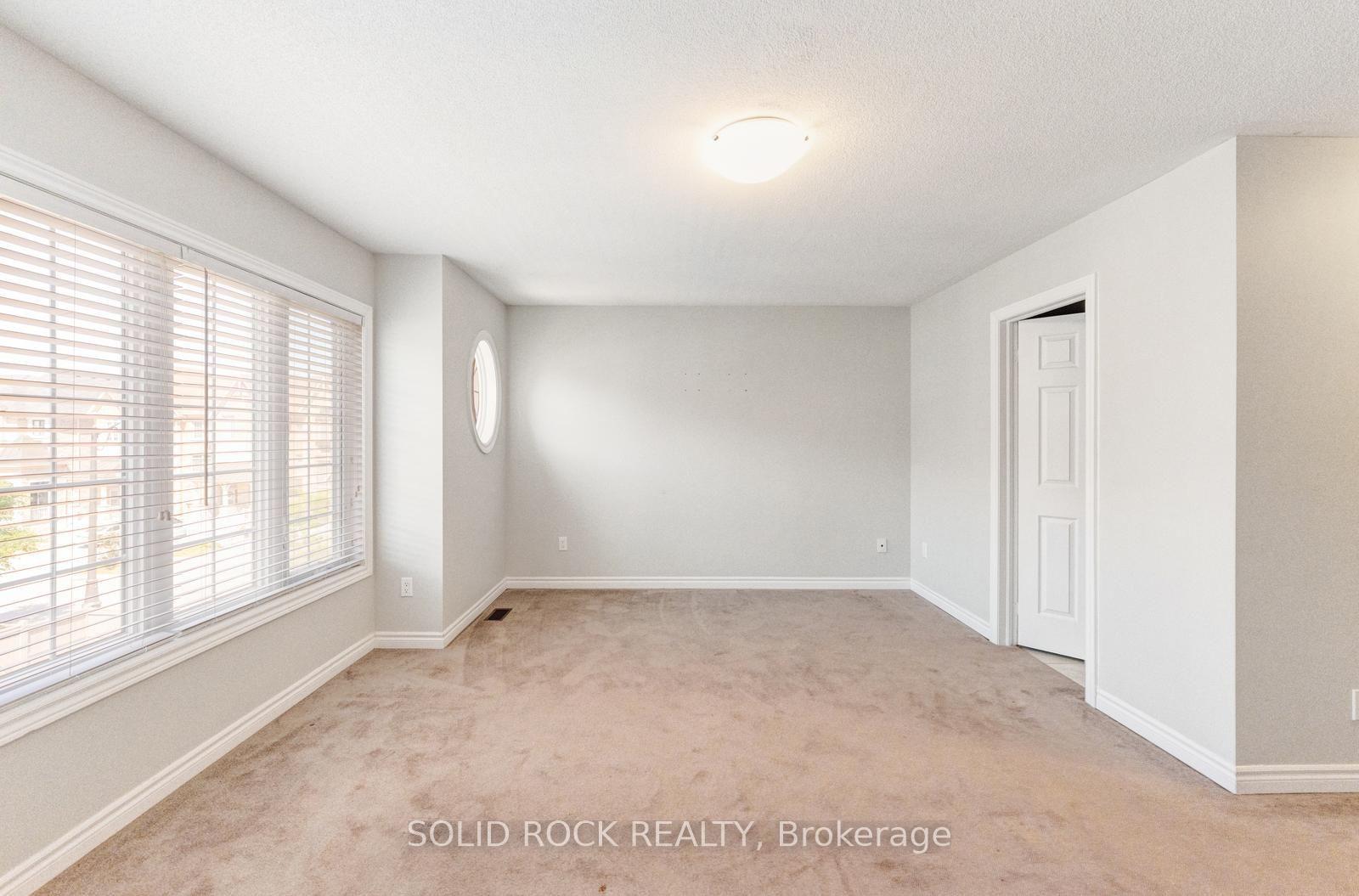 Photo 24 of 142 Farooq Boulevard S, Vaughan, Vellore Village — HOMEH