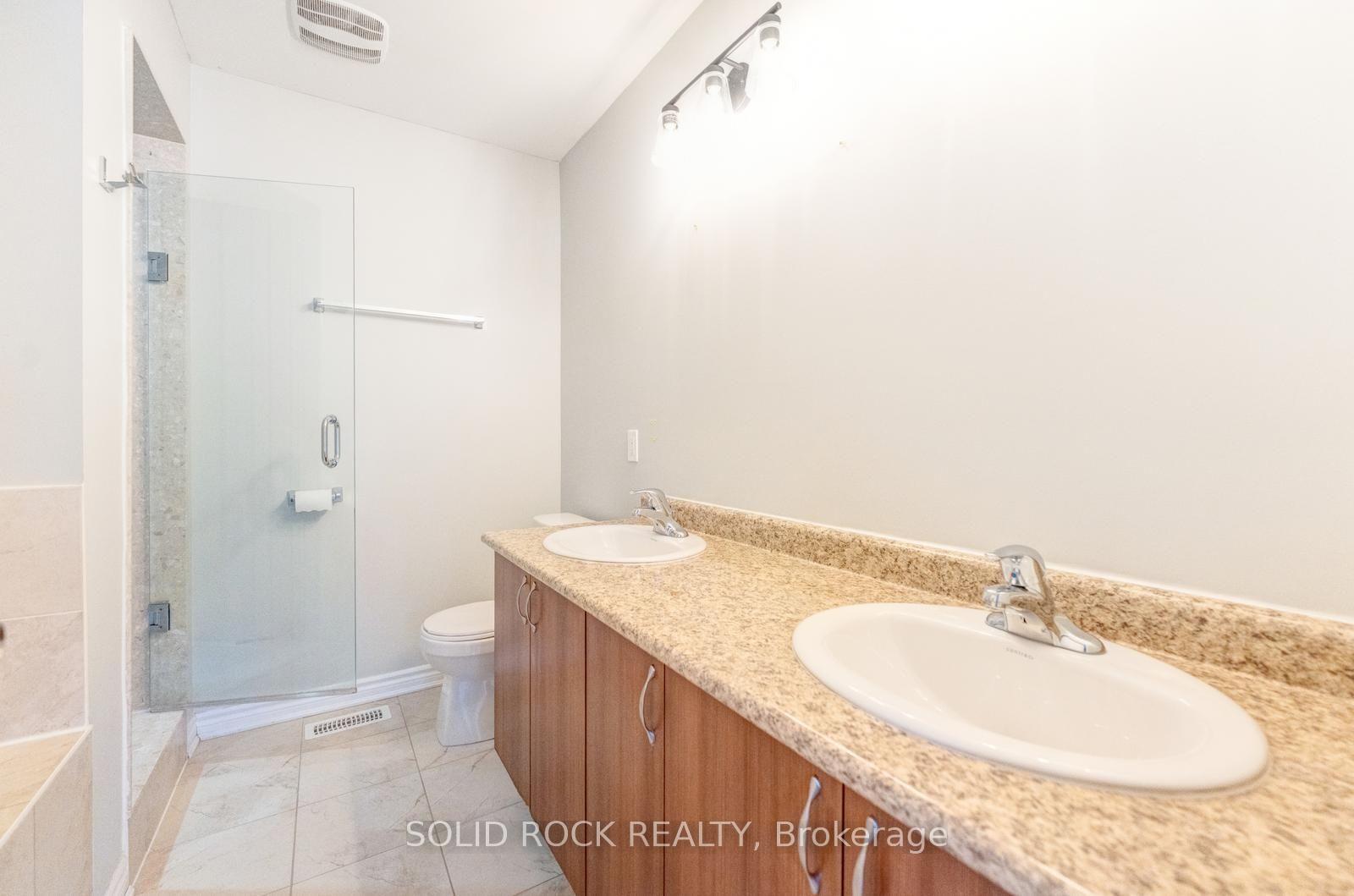 Photo 26 of 142 Farooq Boulevard S, Vaughan, Vellore Village — HOMEH