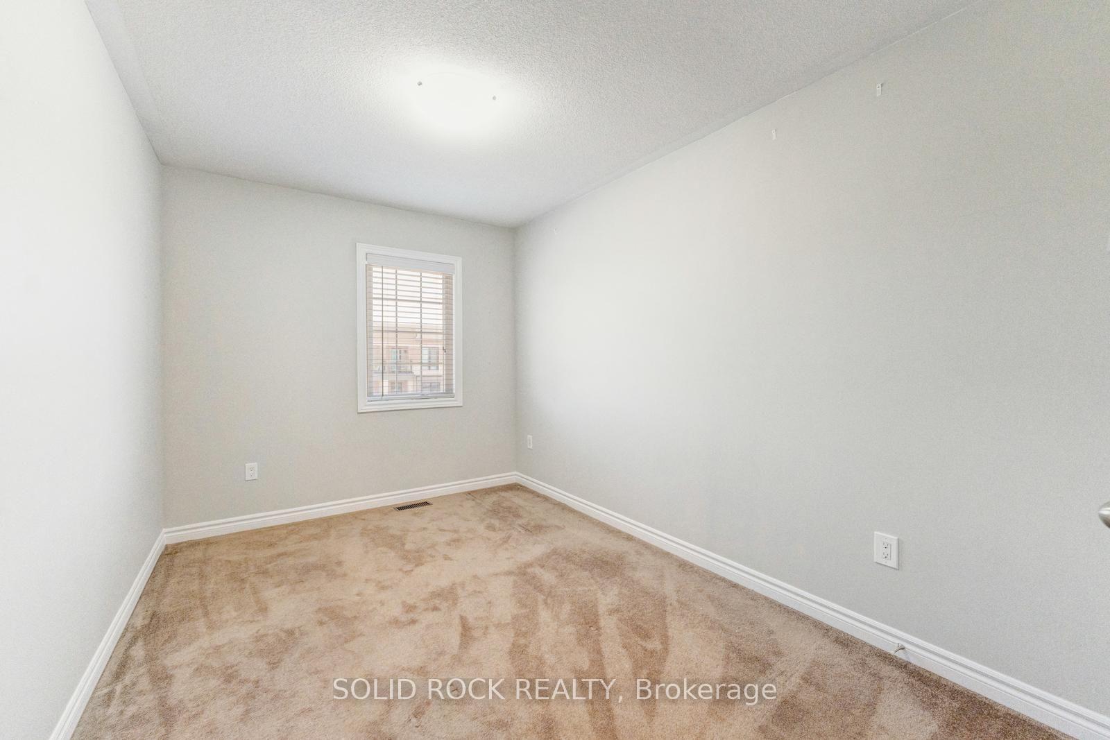 Photo 28 of 142 Farooq Boulevard S, Vaughan, Vellore Village — HOMEH