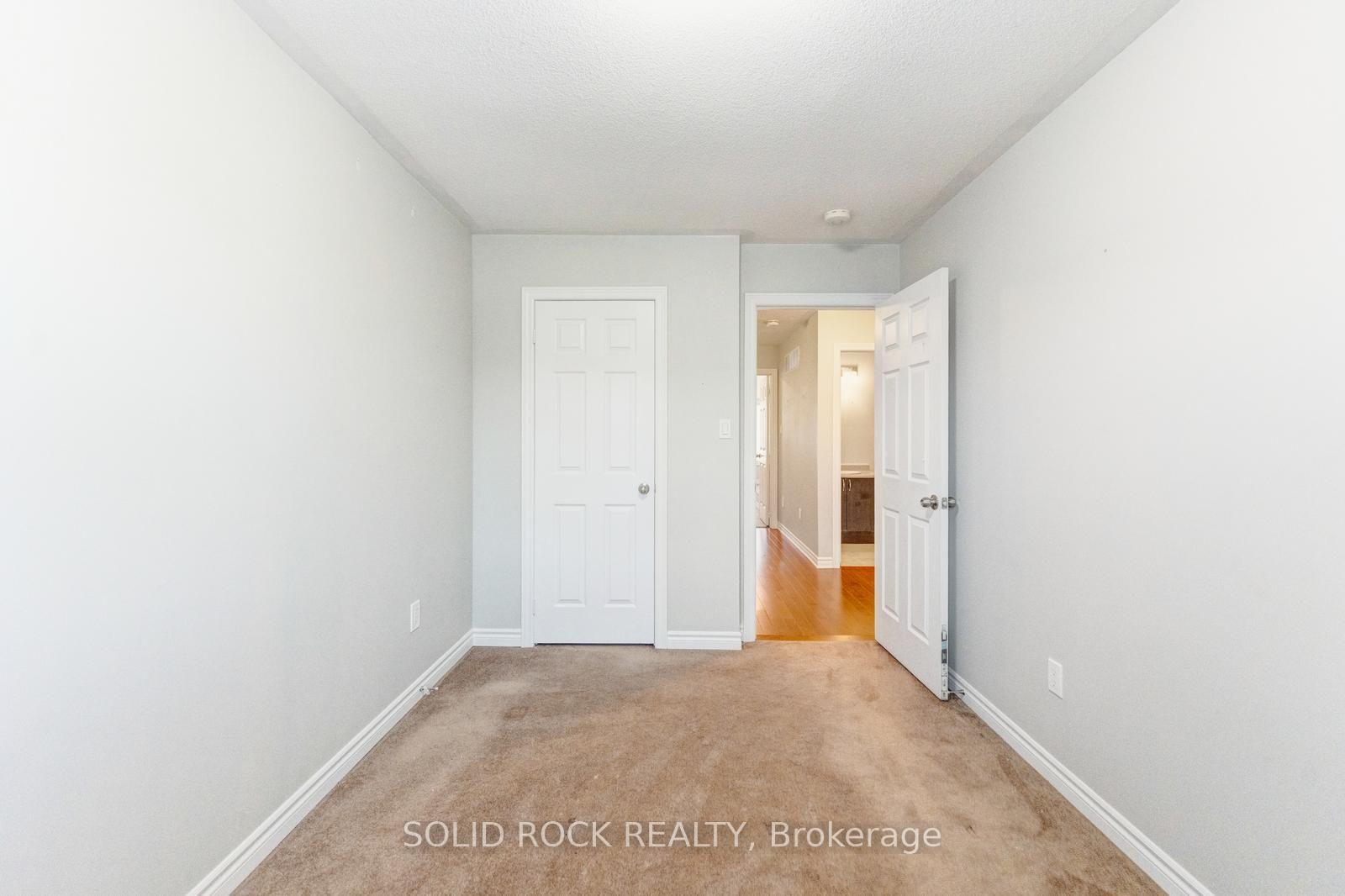 Photo 29 of 142 Farooq Boulevard S, Vaughan, Vellore Village — HOMEH