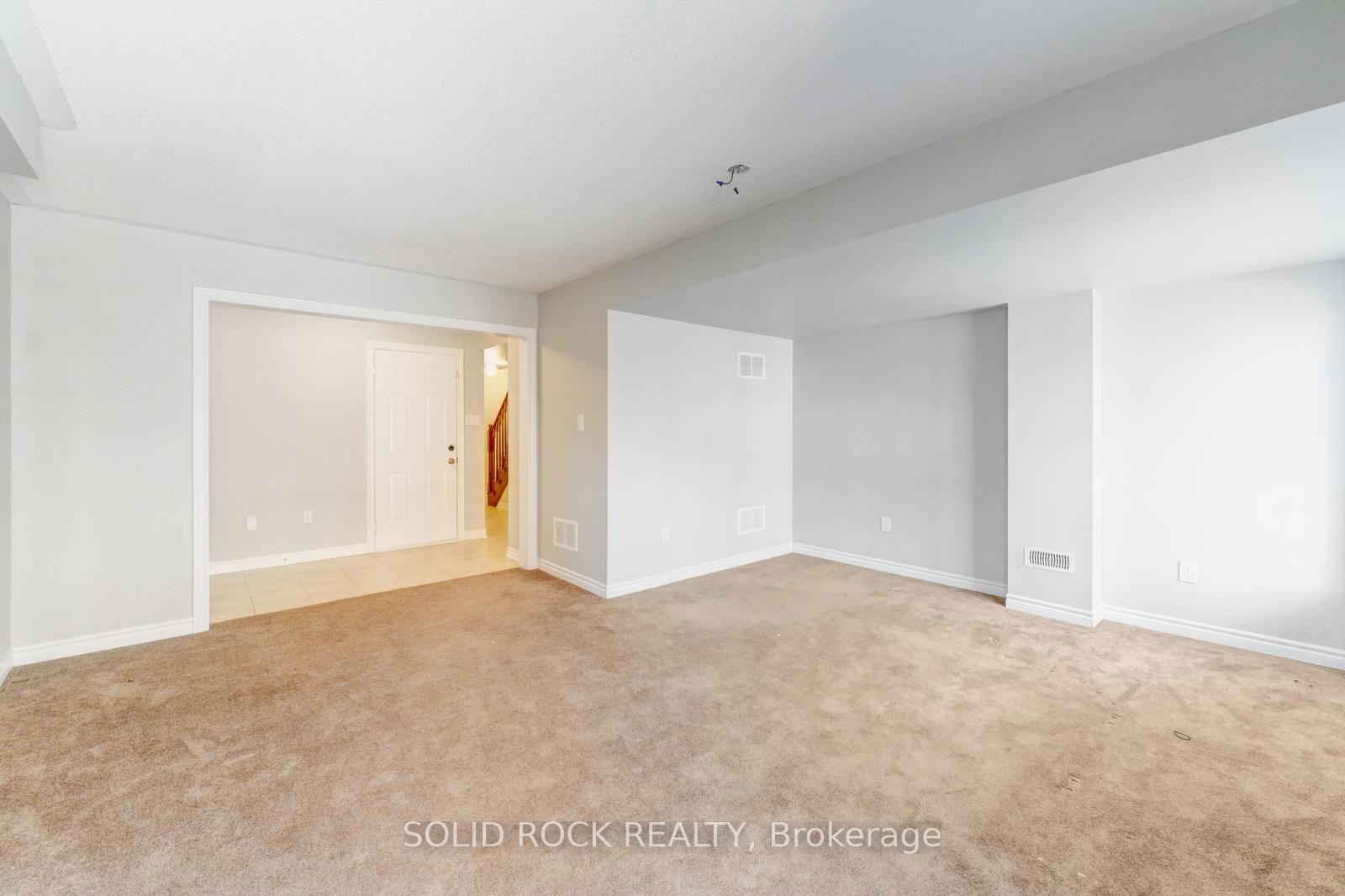 Photo 38 of 142 Farooq Boulevard S, Vaughan, Vellore Village — HOMEH