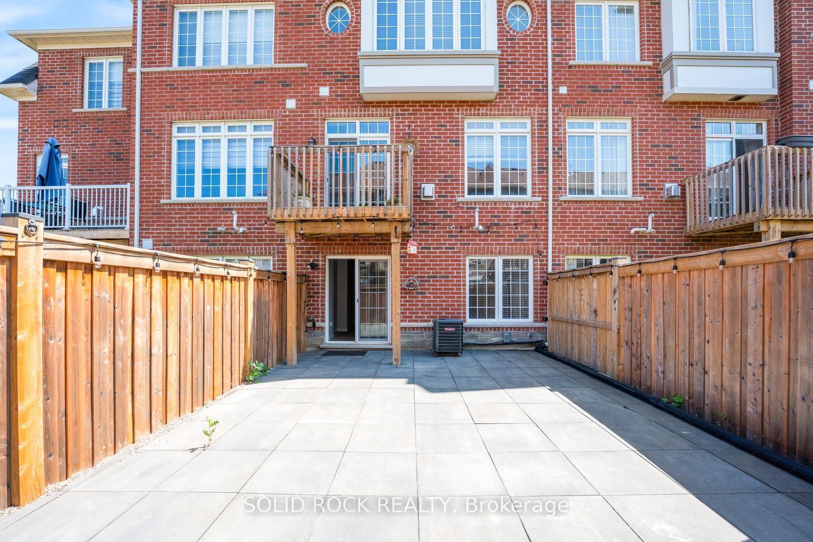 Photo 40 of 142 Farooq Boulevard S, Vaughan, Vellore Village — HOMEH